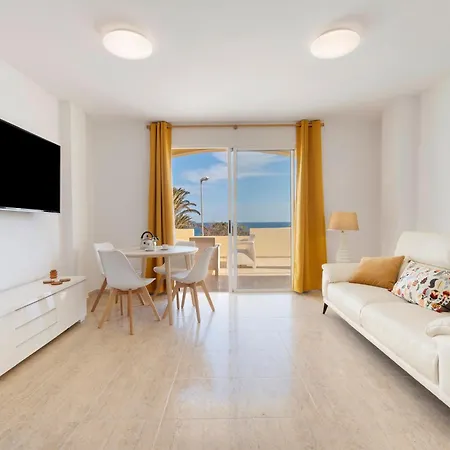 Casa Del Mar Apartment *